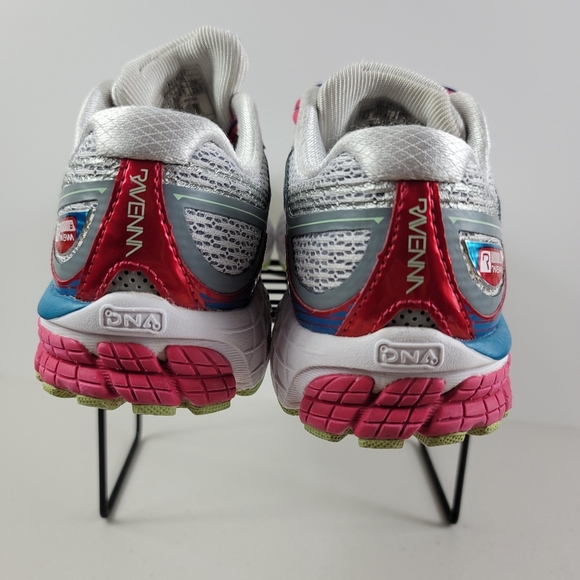 Brooks Ravenna 6 Womens Running Shoes
Size 6.5
E - Picture 6 of 12